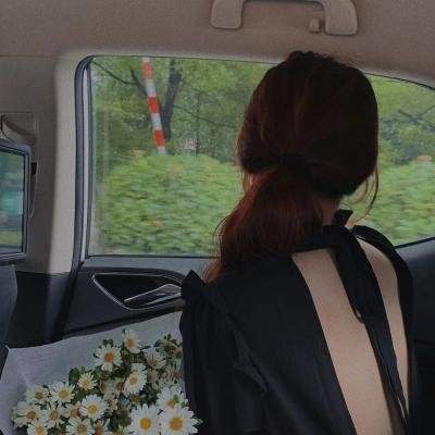 当我的指尖触碰到你的温度时